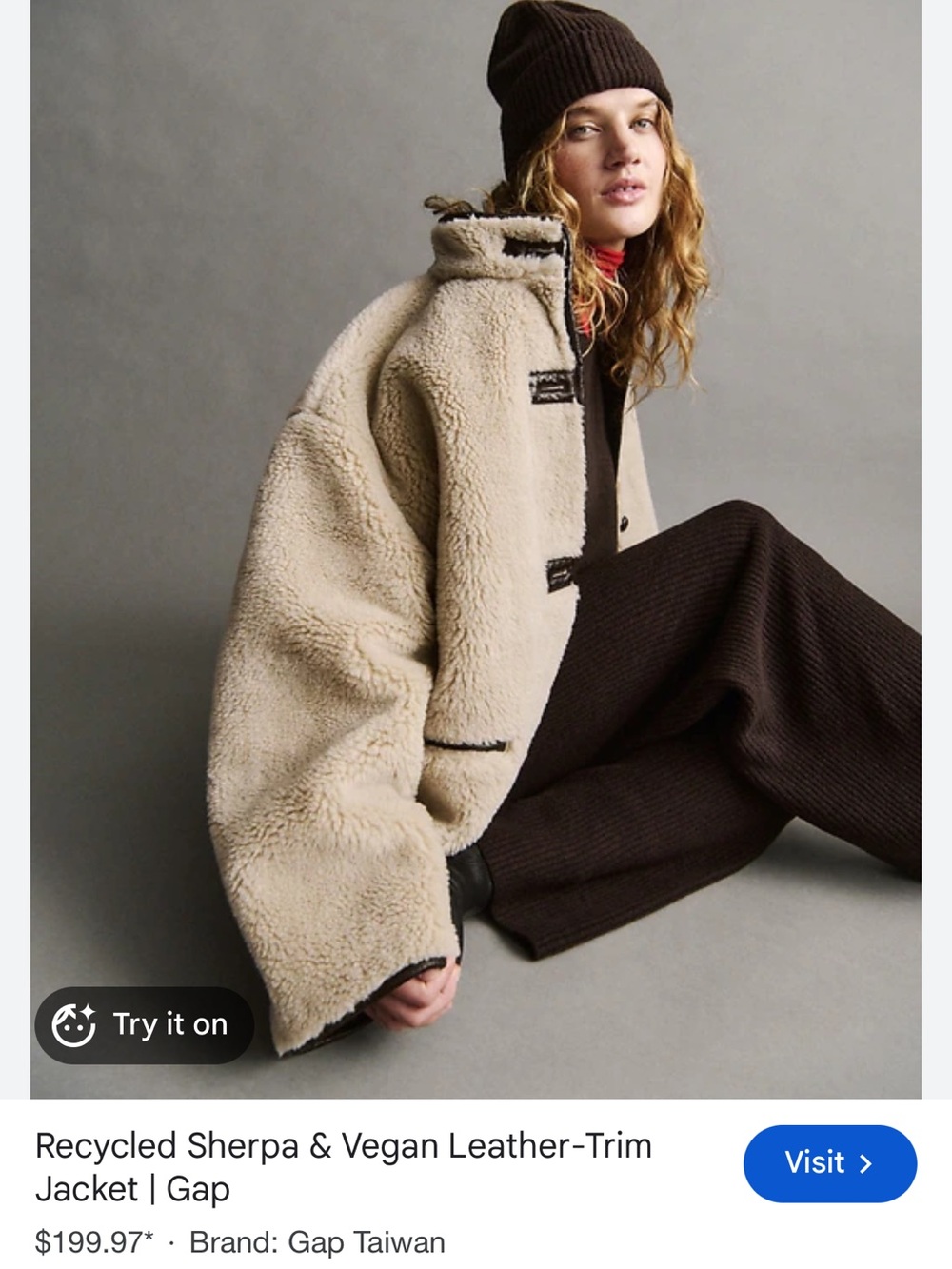 NWT size S GAP Recycled Sherpa Jacket in Cream with Dark Trim